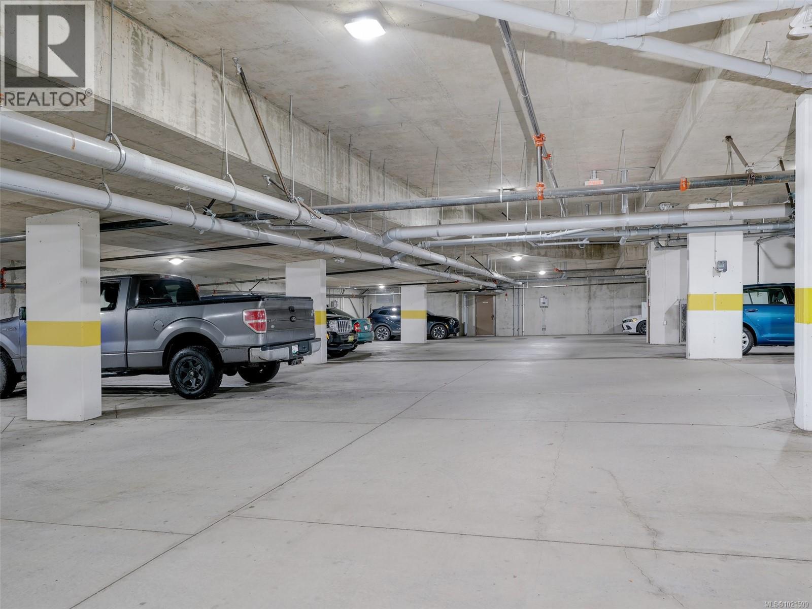 409 935 Cloverdale Ave, Saanich, British Columbia V8X 2T4 - Photo 22 - 1021599