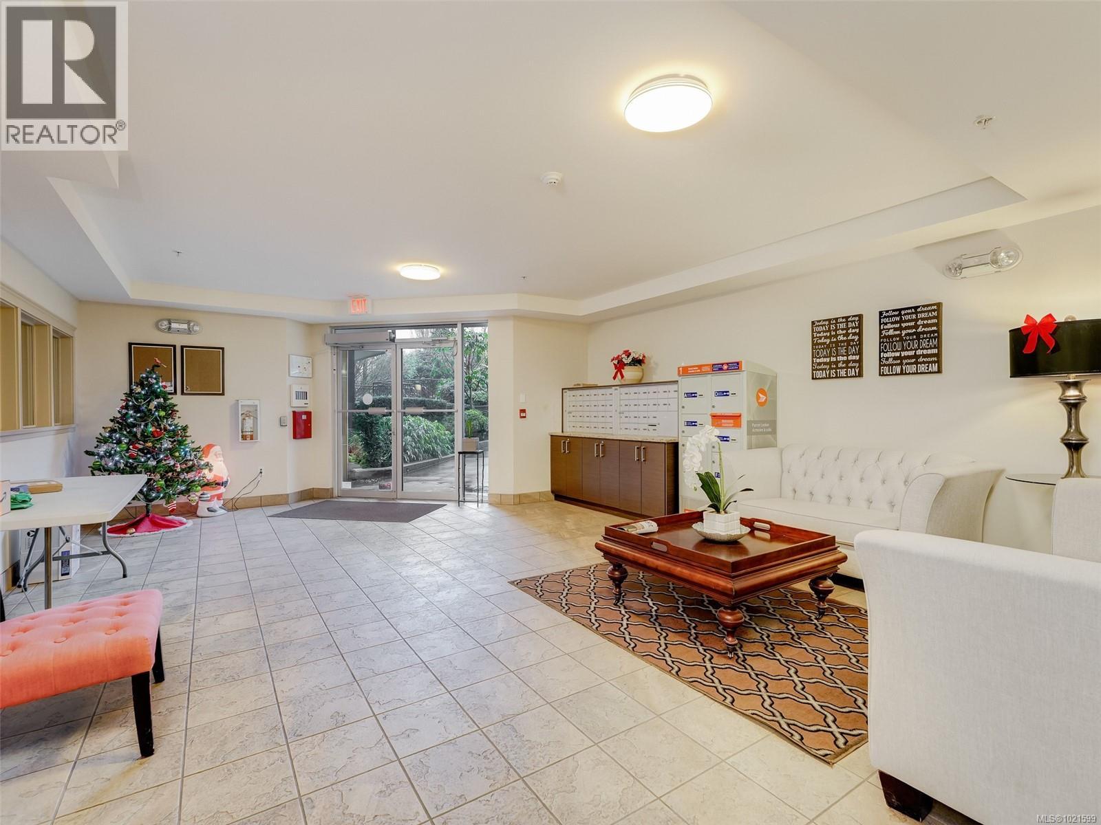 409 935 Cloverdale Ave, Saanich, British Columbia V8X 2T4 - Photo 23 - 1021599