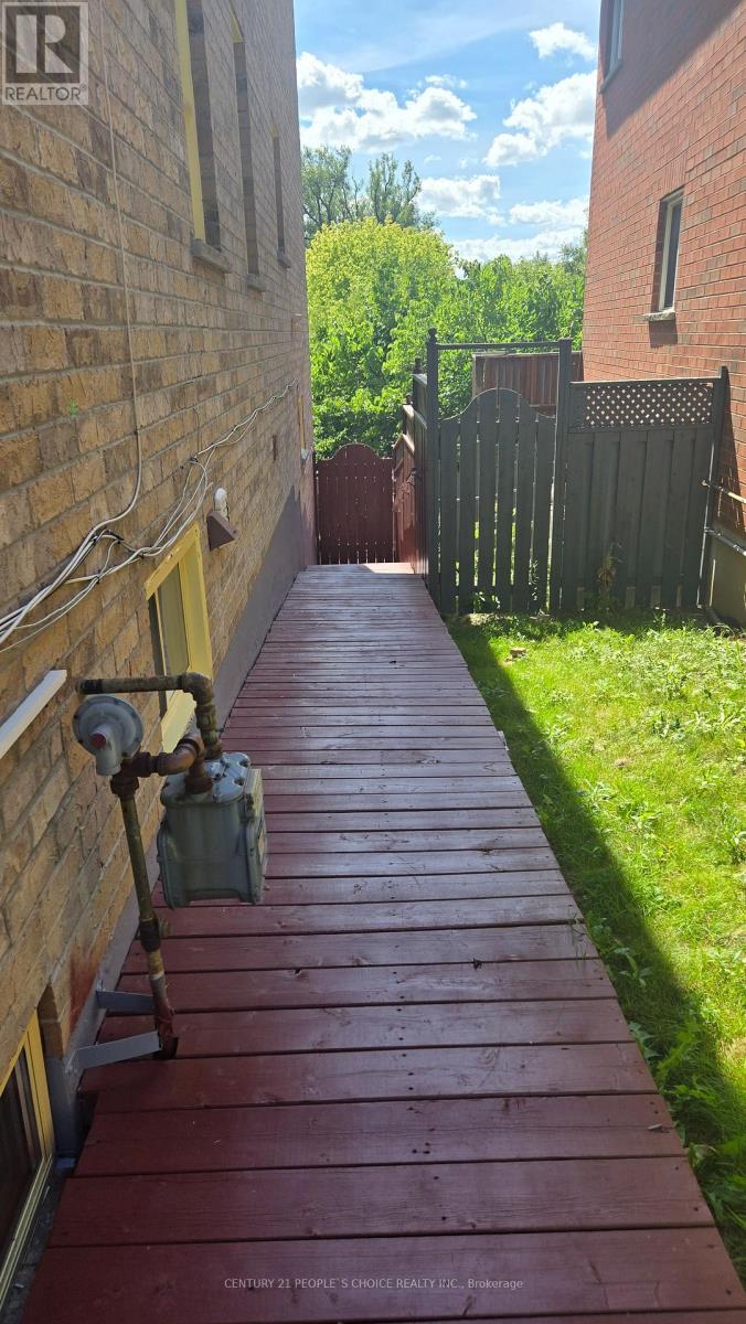 Bsmt - 38 Goreridge Crescent, Brampton, Ontario  L6P 1P1 - Photo 15 - W12605246