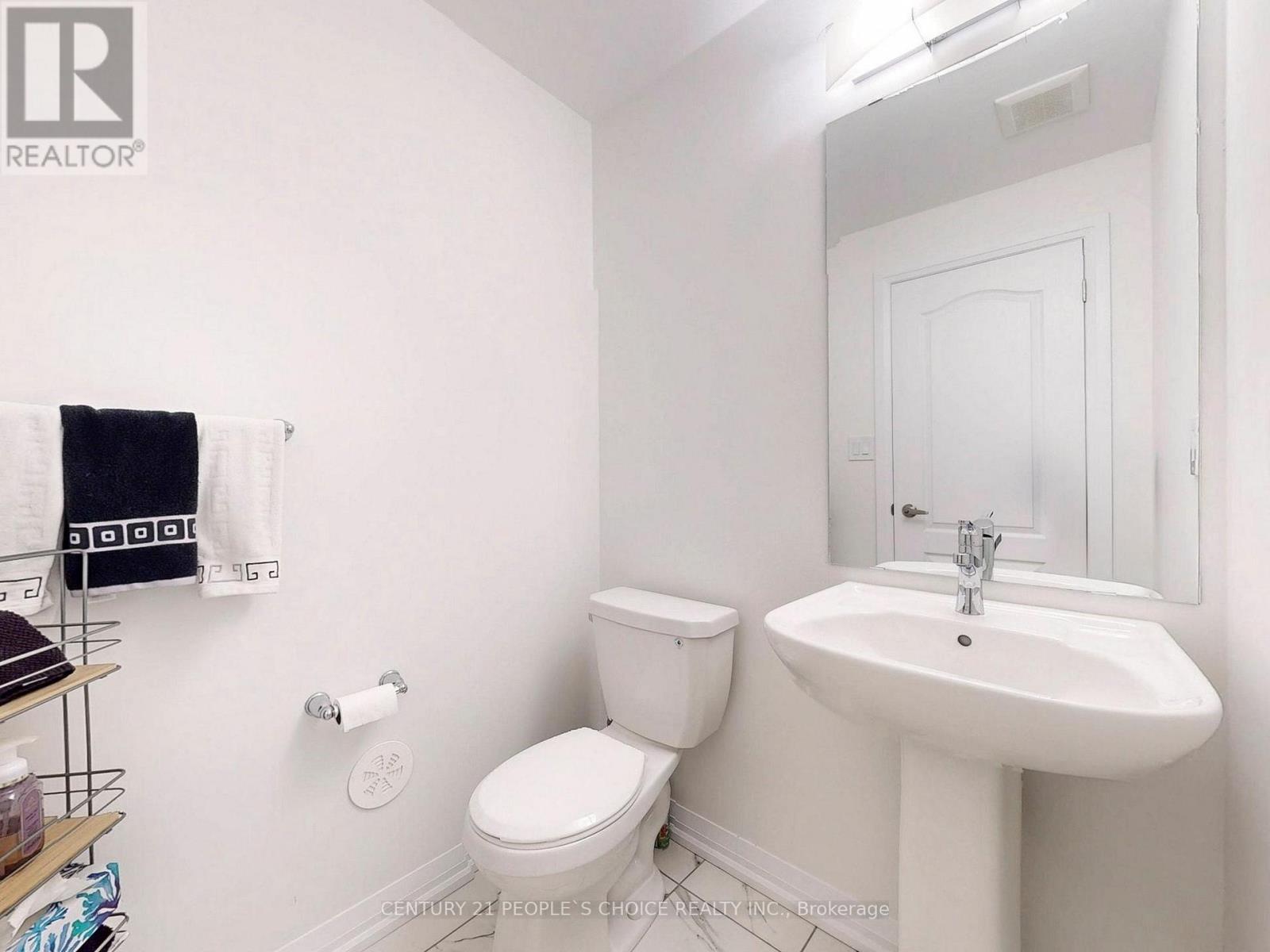 19 Central Market Drive, Haldimand, Ontario  N3W 0J3 - Photo 8 - X12606280