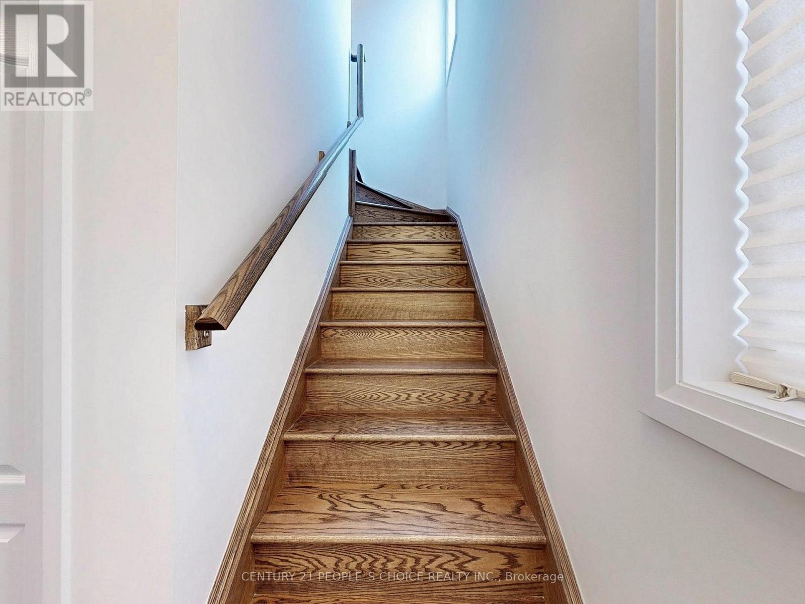 19 Central Market Drive, Haldimand, Ontario  N3W 0J3 - Photo 9 - X12606280