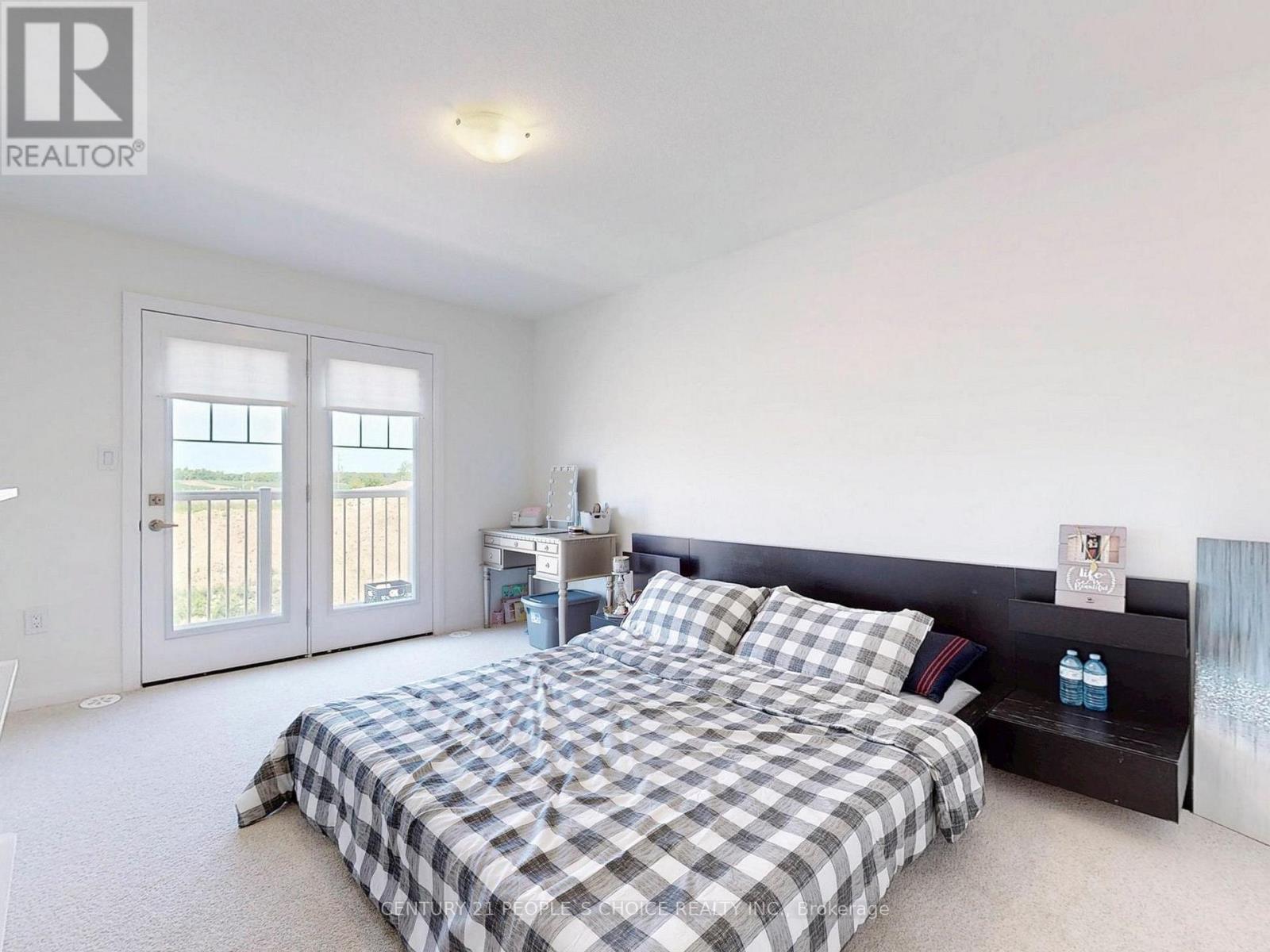 19 Central Market Drive, Haldimand, Ontario  N3W 0J3 - Photo 10 - X12606280