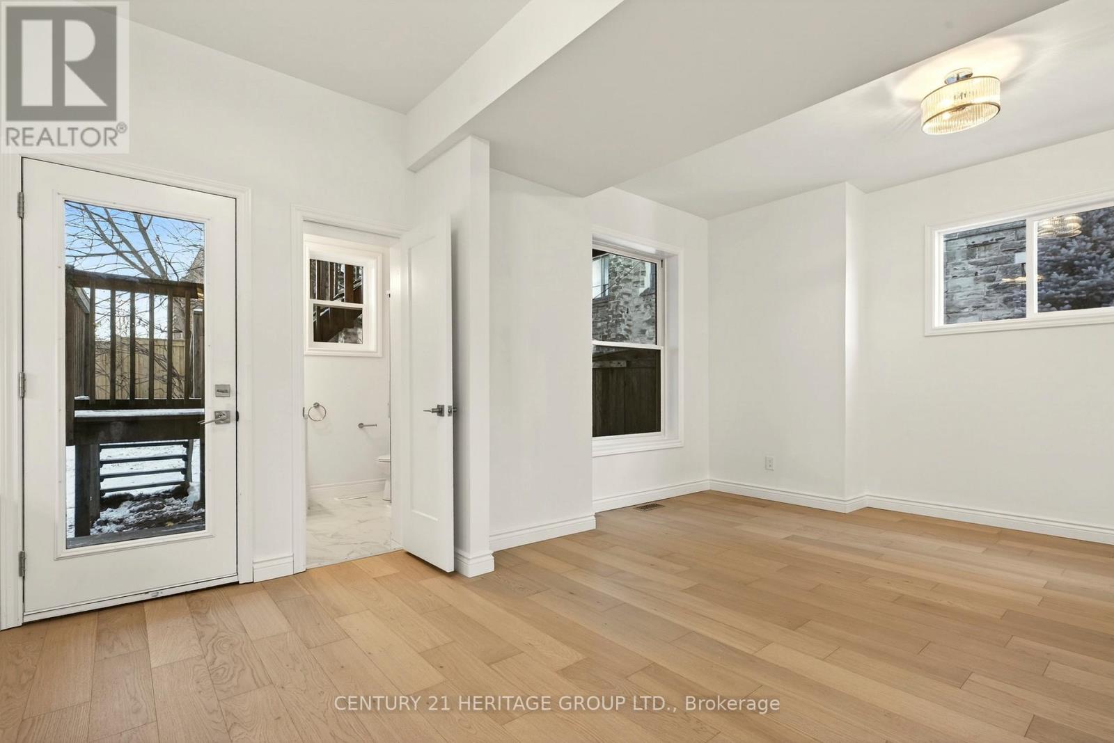 295 Locke Street S, Hamilton, Ontario  L8P 4C3 - Photo 18 - X12607246