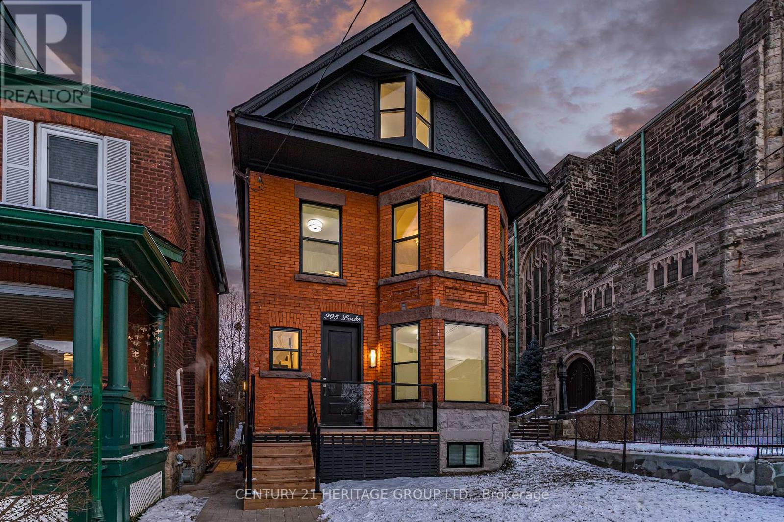 295 Locke Street S, Hamilton, Ontario  L8P 4C3 - Photo 3 - X12607246