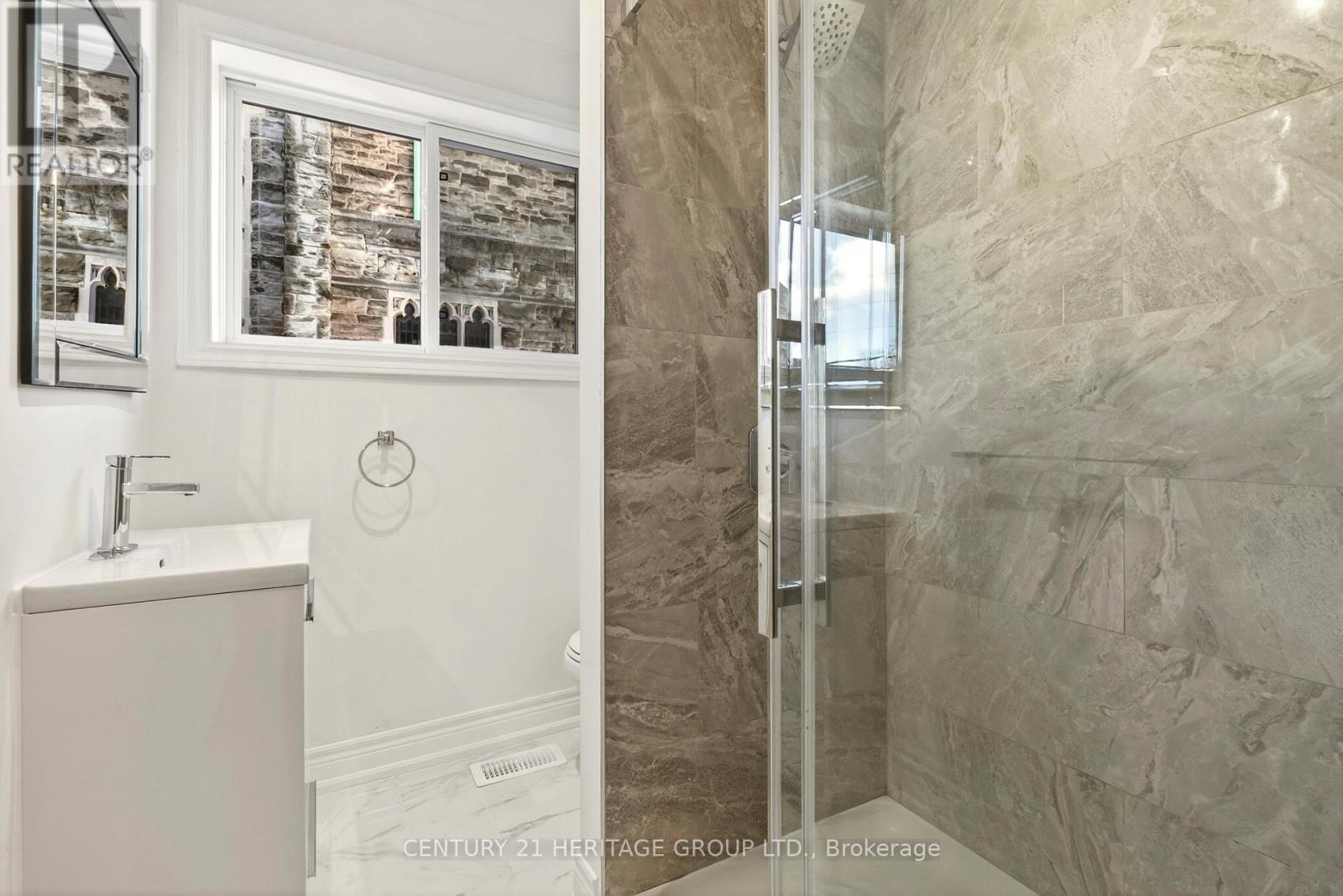 295 Locke Street S, Hamilton, Ontario  L8P 4C3 - Photo 31 - X12607246