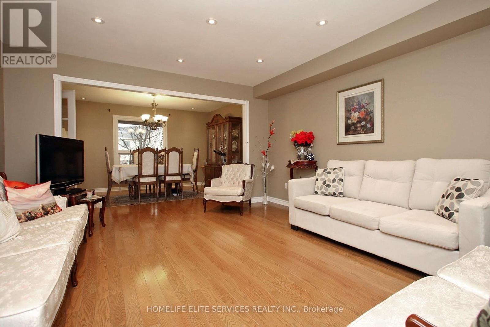 58 Hearne Crescent, Ajax, Ontario  L1T 3P6 - Photo 7 - E12595092