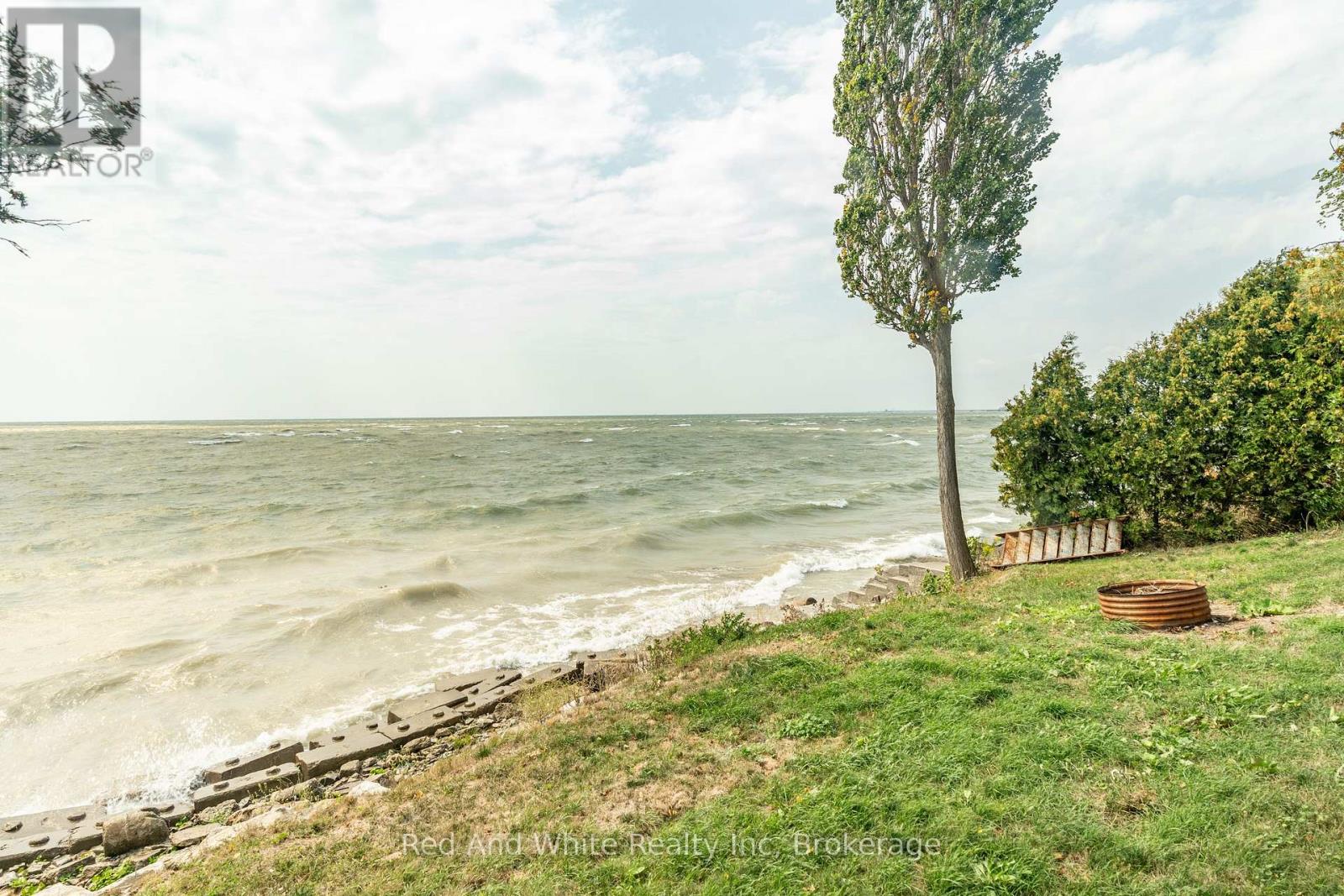 22 Erieview Lane, Haldimand, Ontario  N0A 1L0 - Photo 4 - X12607314