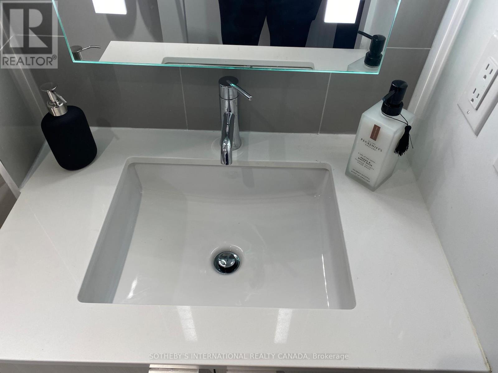 Unknown Address, ,     - Photo 11 - C12607298