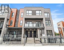 18 - 22 LYTHAM GREEN CIRCLE, Newmarket, Ontario