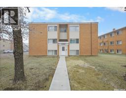 1560 Alexandra Street Pioneer Village, Regina, Ca