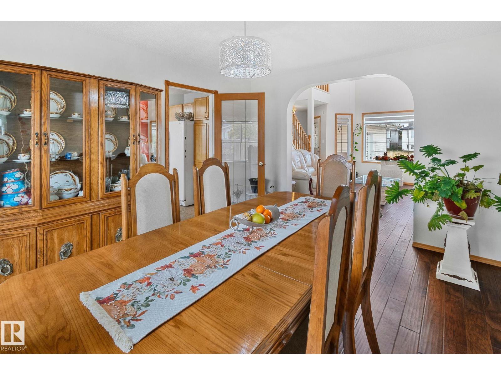 1238 Joyce Cr Nw Nw, Edmonton, Alberta  T6L 6V3 - Photo 12 - E4461624