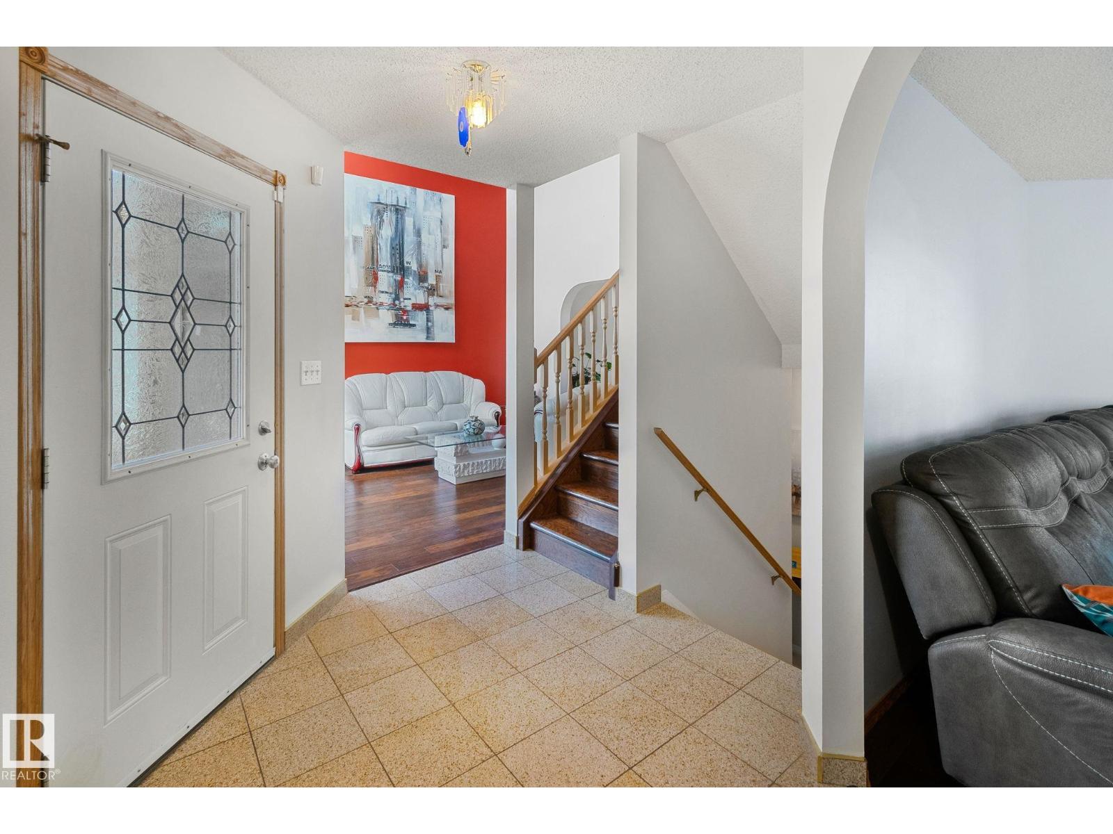 1238 Joyce Cr Nw Nw, Edmonton, Alberta  T6L 6V3 - Photo 4 - E4461624