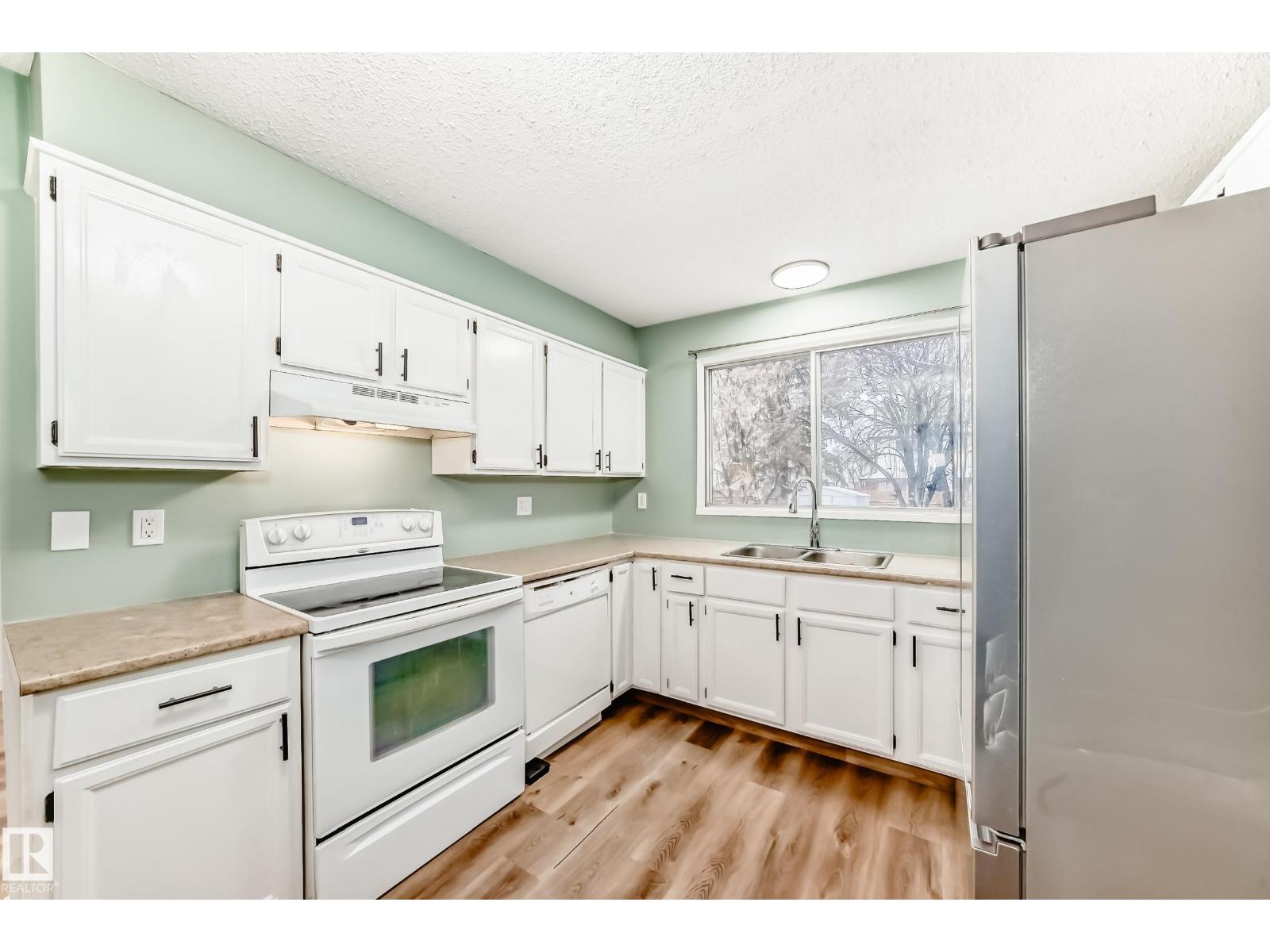 5506 38b Av Nw, Edmonton, Alberta  T6L 1W3 - Photo 10 - E4467612