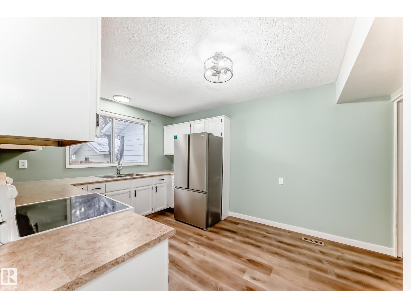 5506 38b Av Nw, Edmonton, Alberta  T6L 1W3 - Photo 14 - E4467612