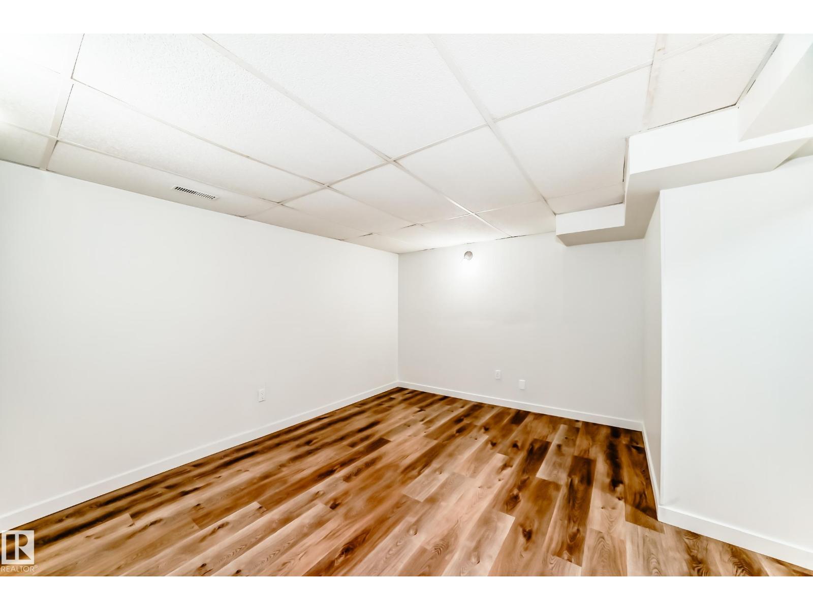 5506 38b Av Nw, Edmonton, Alberta  T6L 1W3 - Photo 46 - E4467612