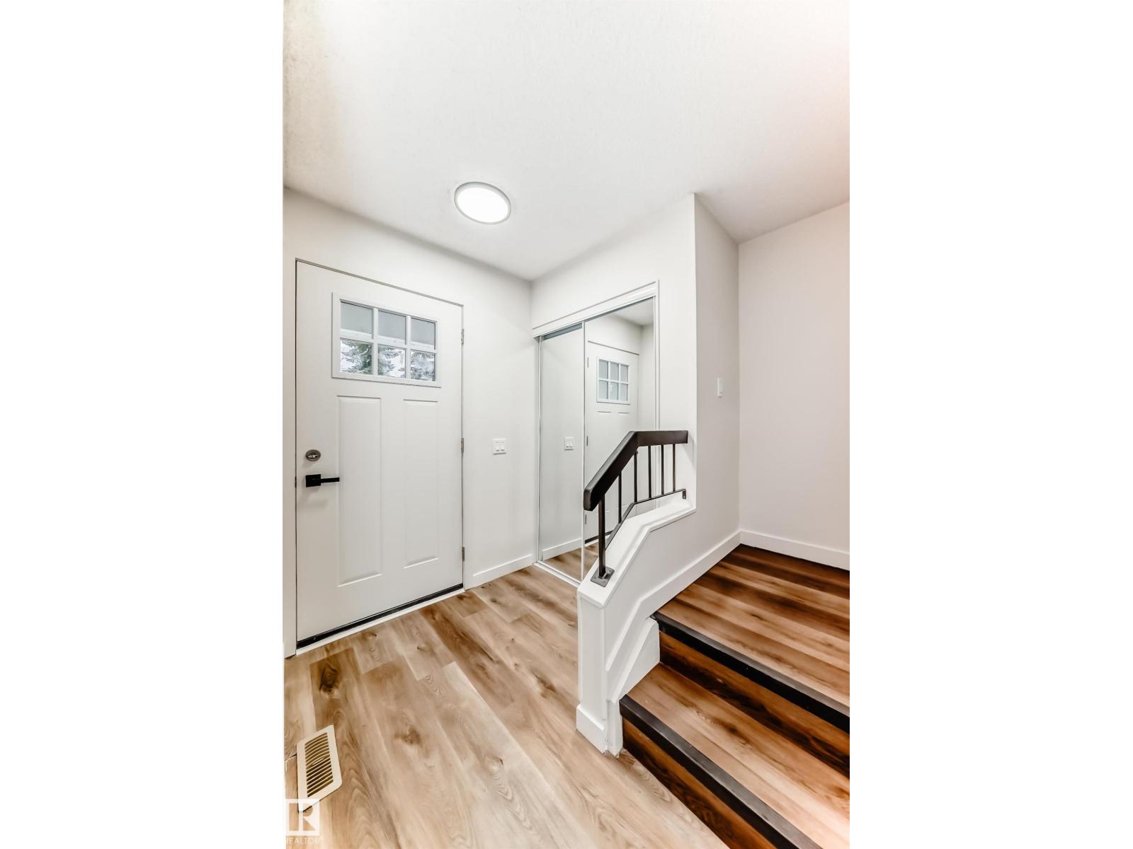 5506 38b Av Nw, Edmonton, Alberta  T6L 1W3 - Photo 6 - E4467612