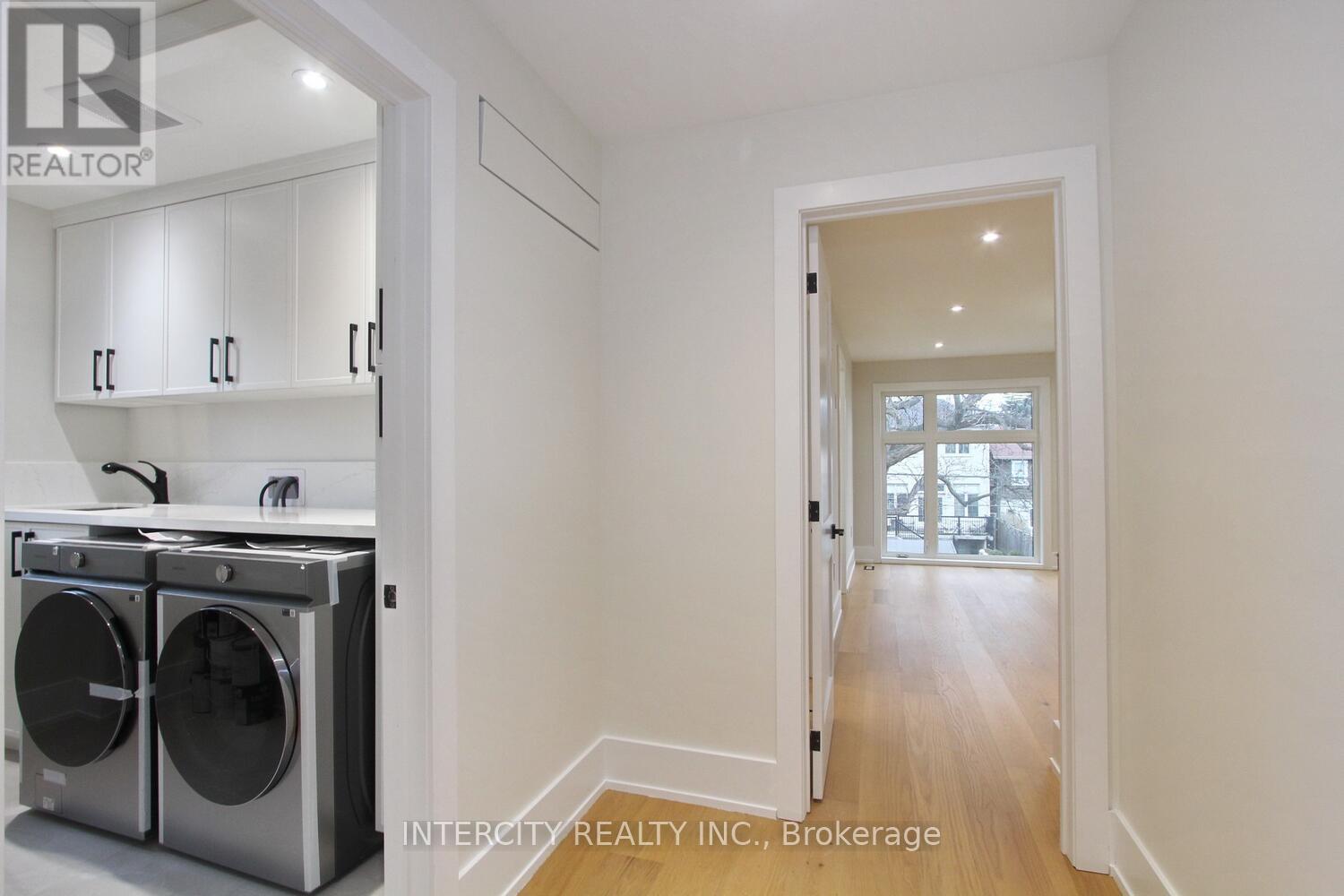 38 Murrie Street, Toronto, Ontario  M8V 1X7 - Photo 19 - W12607274