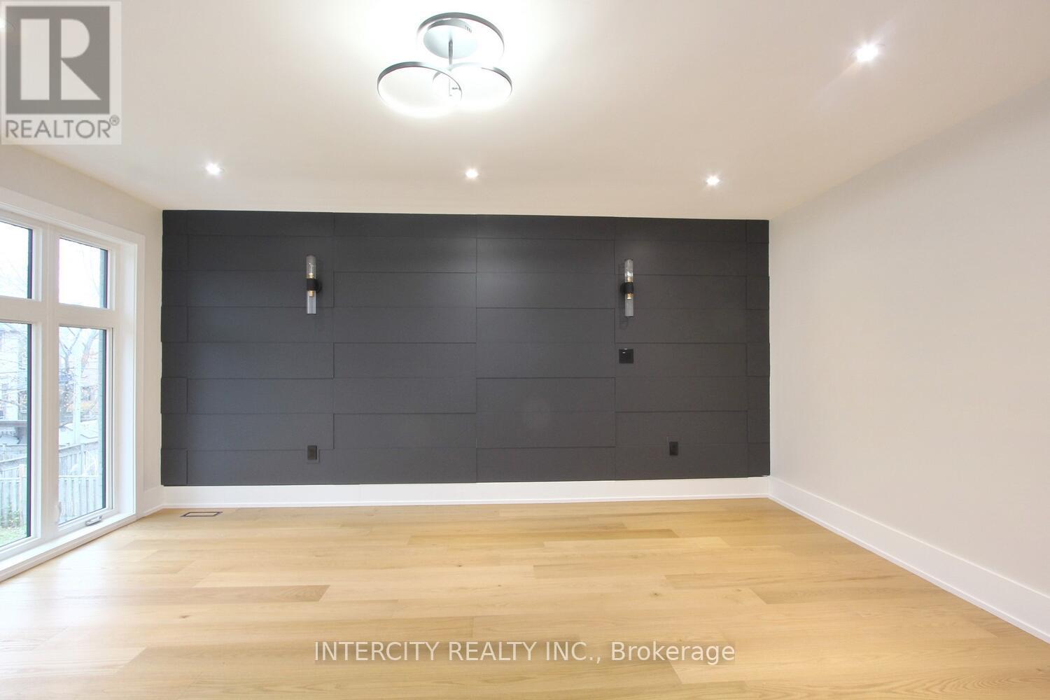 38 Murrie Street, Toronto, Ontario  M8V 1X7 - Photo 21 - W12607274