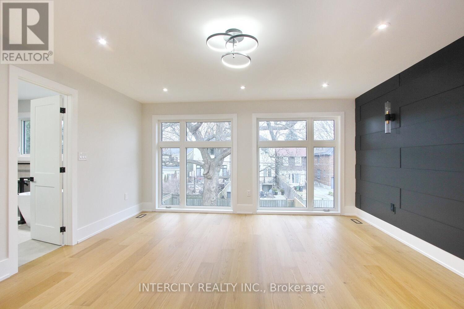 38 Murrie Street, Toronto, Ontario  M8V 1X7 - Photo 23 - W12607274