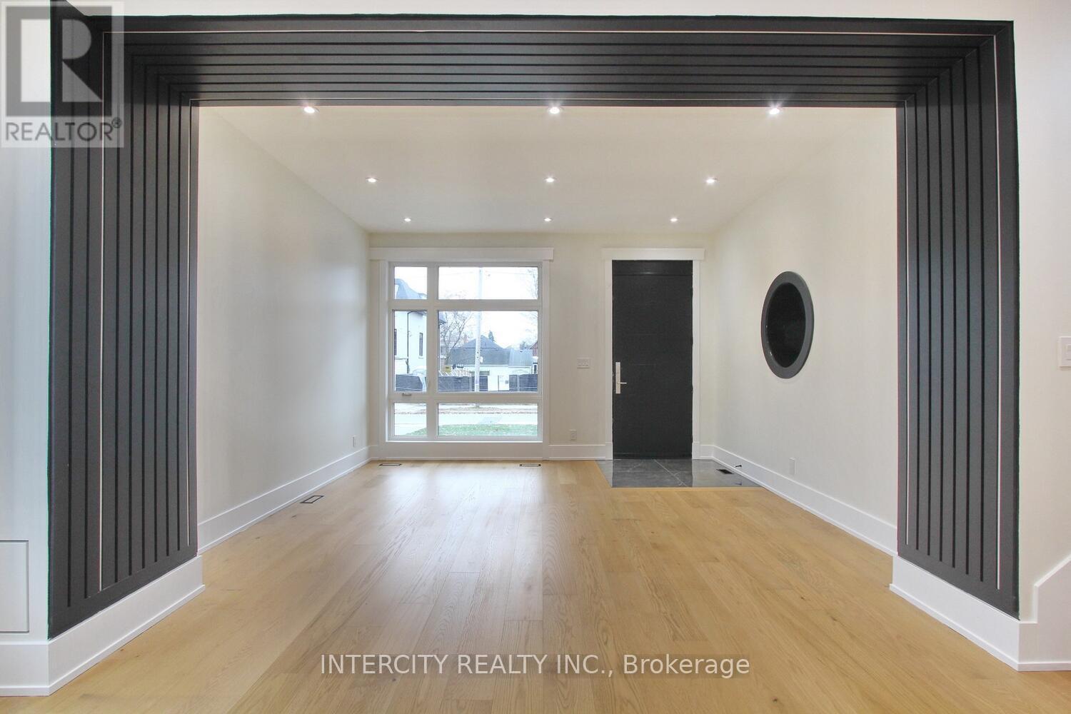 38 Murrie Street, Toronto, Ontario  M8V 1X7 - Photo 4 - W12607274