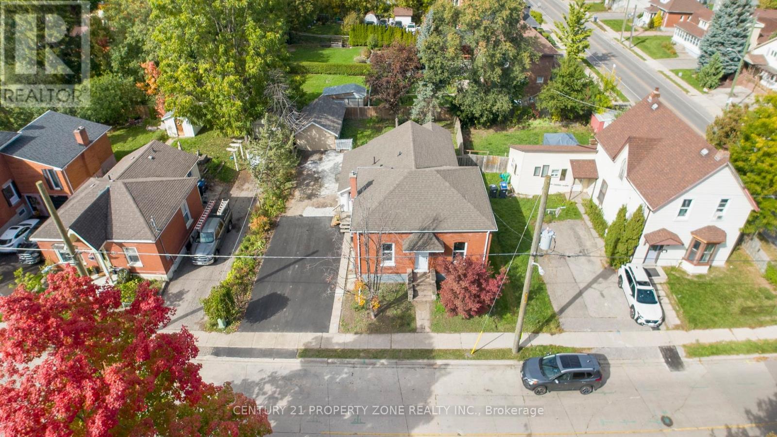 72 NELSON STREET E, Brampton, Ontario