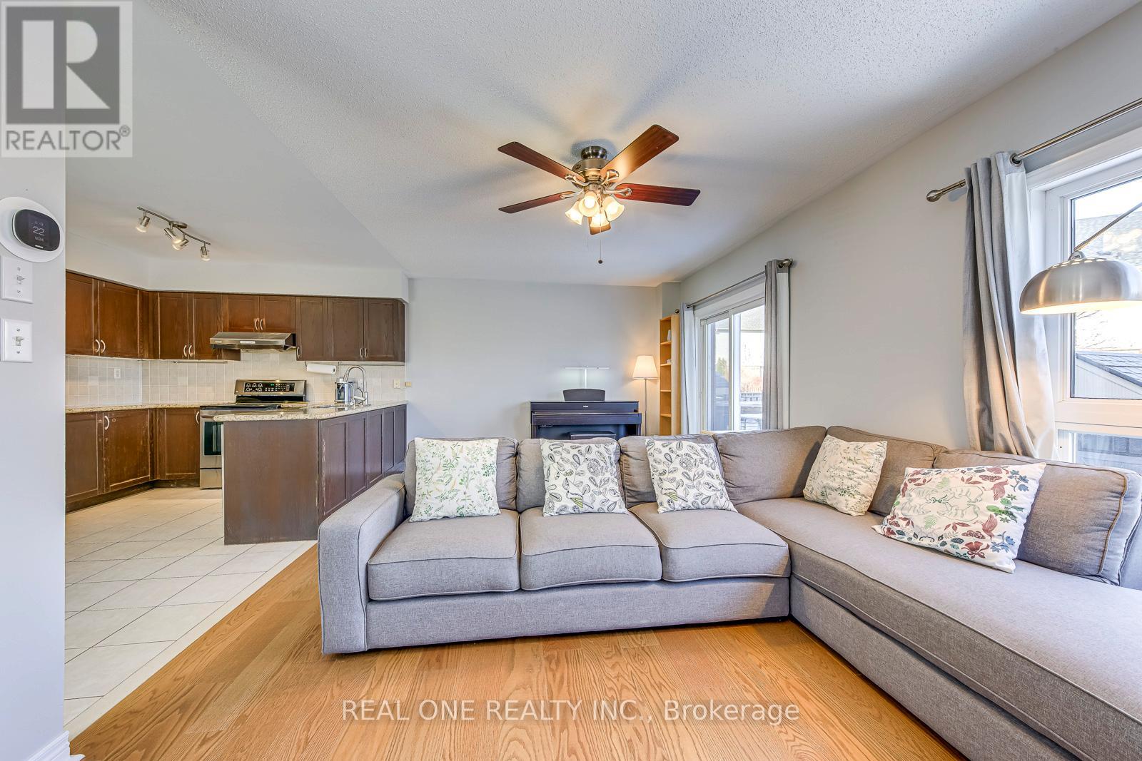 1126 Tupper Drive, Milton, Ontario  L9T 0A8 - Photo 12 - W12607338