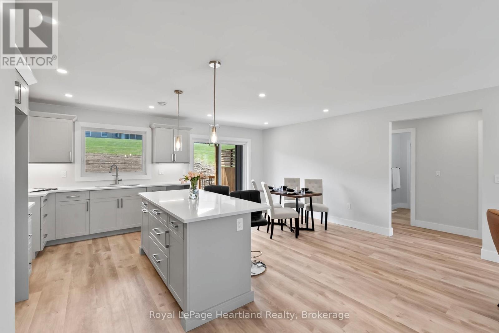 6 Noeckerville Hill Drive, South Bruce, Ontario  N0G 2J0 - Photo 9 - X12502748