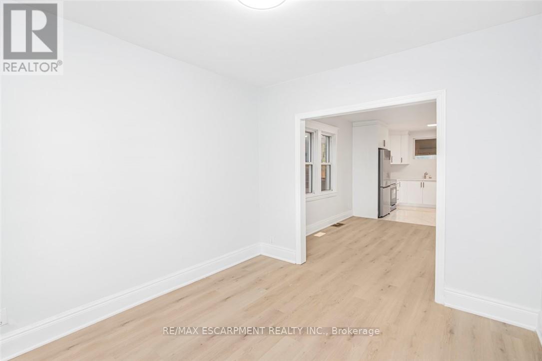 8 Leeds Street, Hamilton, Ontario  L8L 6W8 - Photo 11 - X12607288