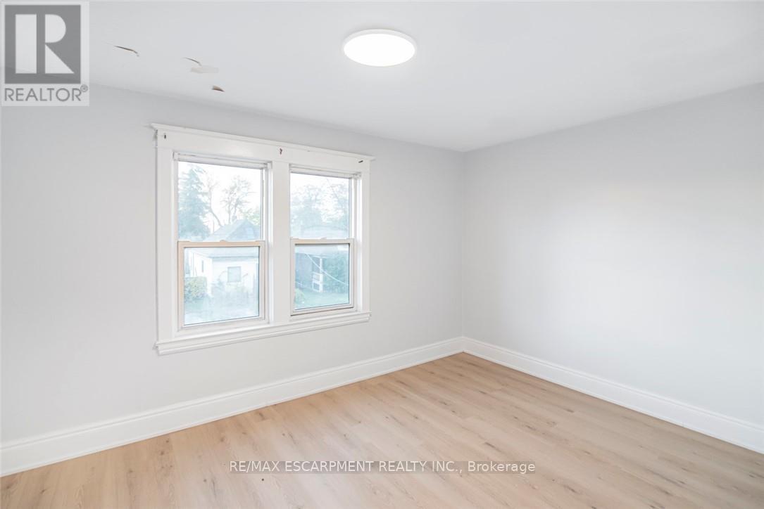 8 Leeds Street, Hamilton, Ontario  L8L 6W8 - Photo 21 - X12607288