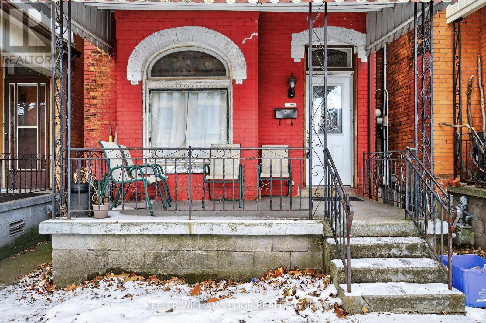 19 Morden Street, Hamilton, Ontario  L8R 1P6 - Photo 4 - X12607296