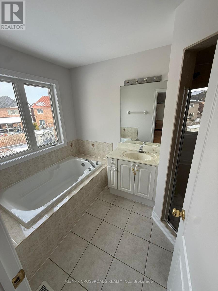 121 Wharnsby Drive, Toronto, Ontario  M1X 2A1 - Photo 9 - E12598978