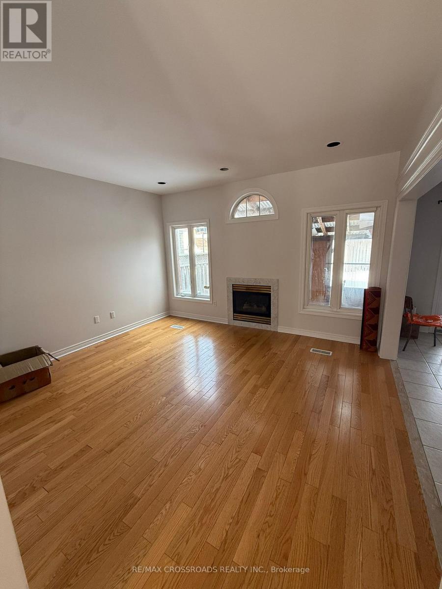 121 Wharnsby Drive, Toronto, Ontario  M1X 2A1 - Photo 3 - E12598978