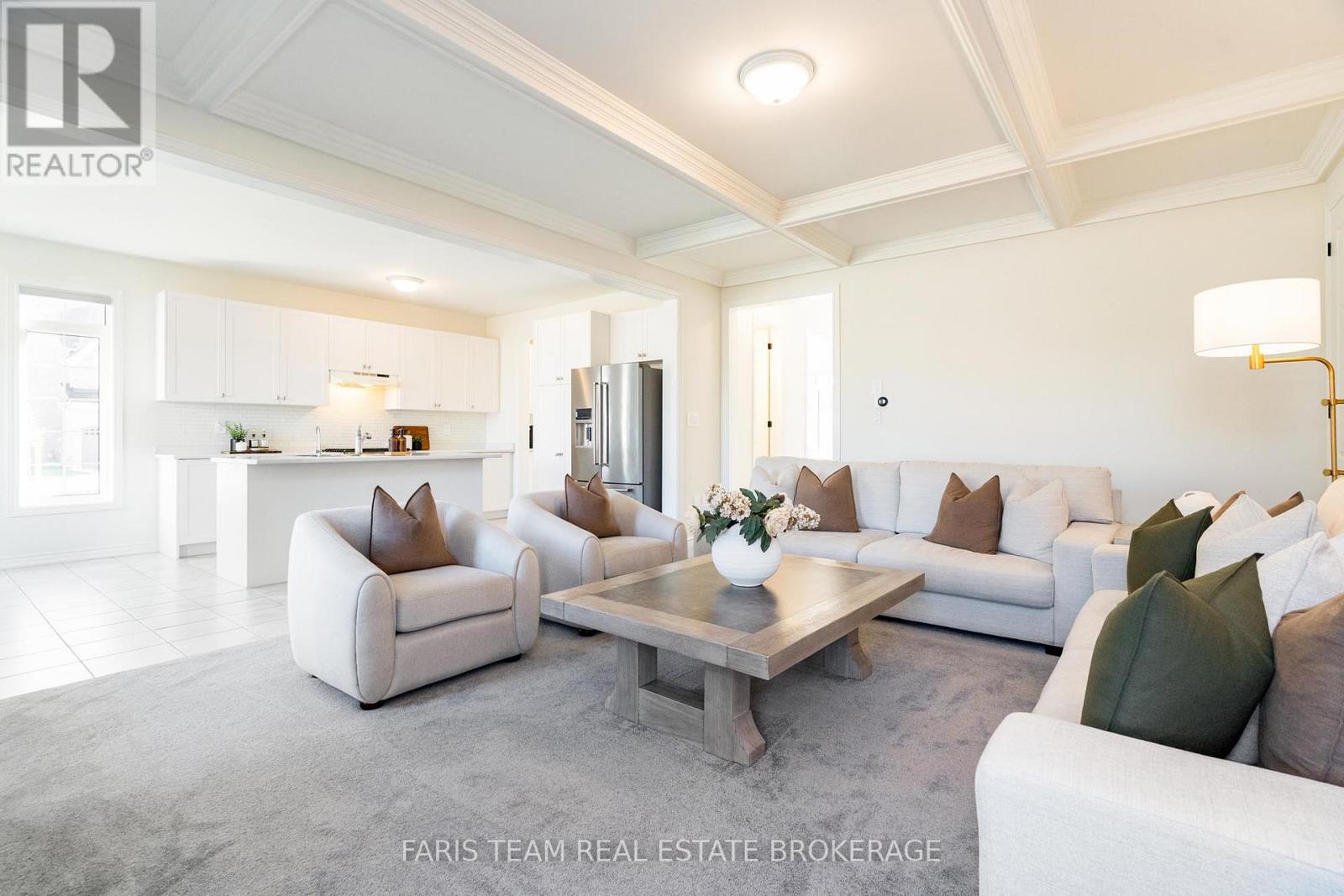 58 Sanford Circle, Springwater, Ontario  L9X 2A9 - Photo 20 - S12496740