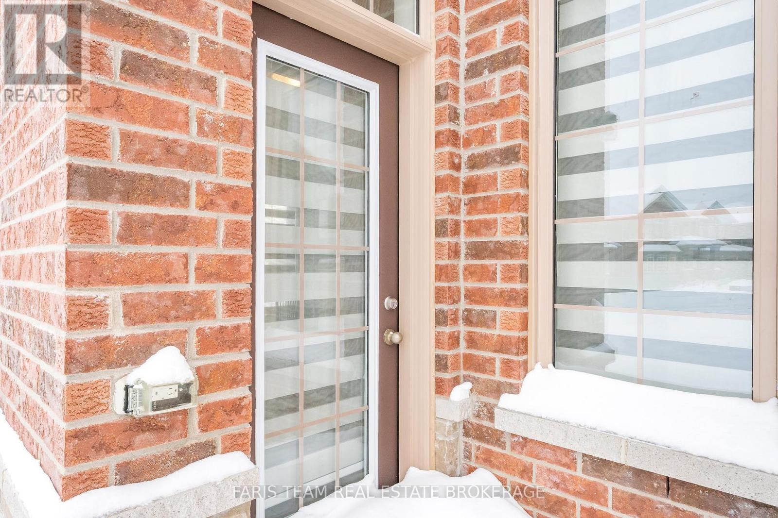 58 Sanford Circle, Springwater, Ontario  L9X 2A9 - Photo 37 - S12496740