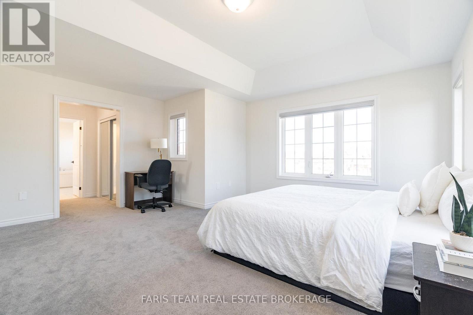 58 Sanford Circle, Springwater, Ontario  L9X 2A9 - Photo 25 - S12496740