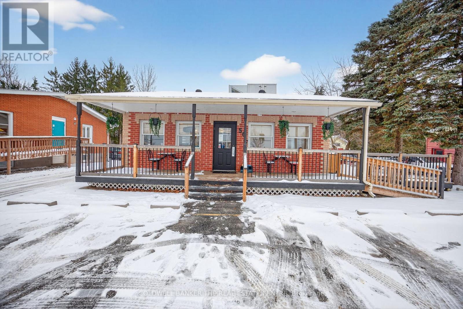 56 Yonge Street S, Springwater, Ontario  L0L 1P0 - Photo 6 - S12597754