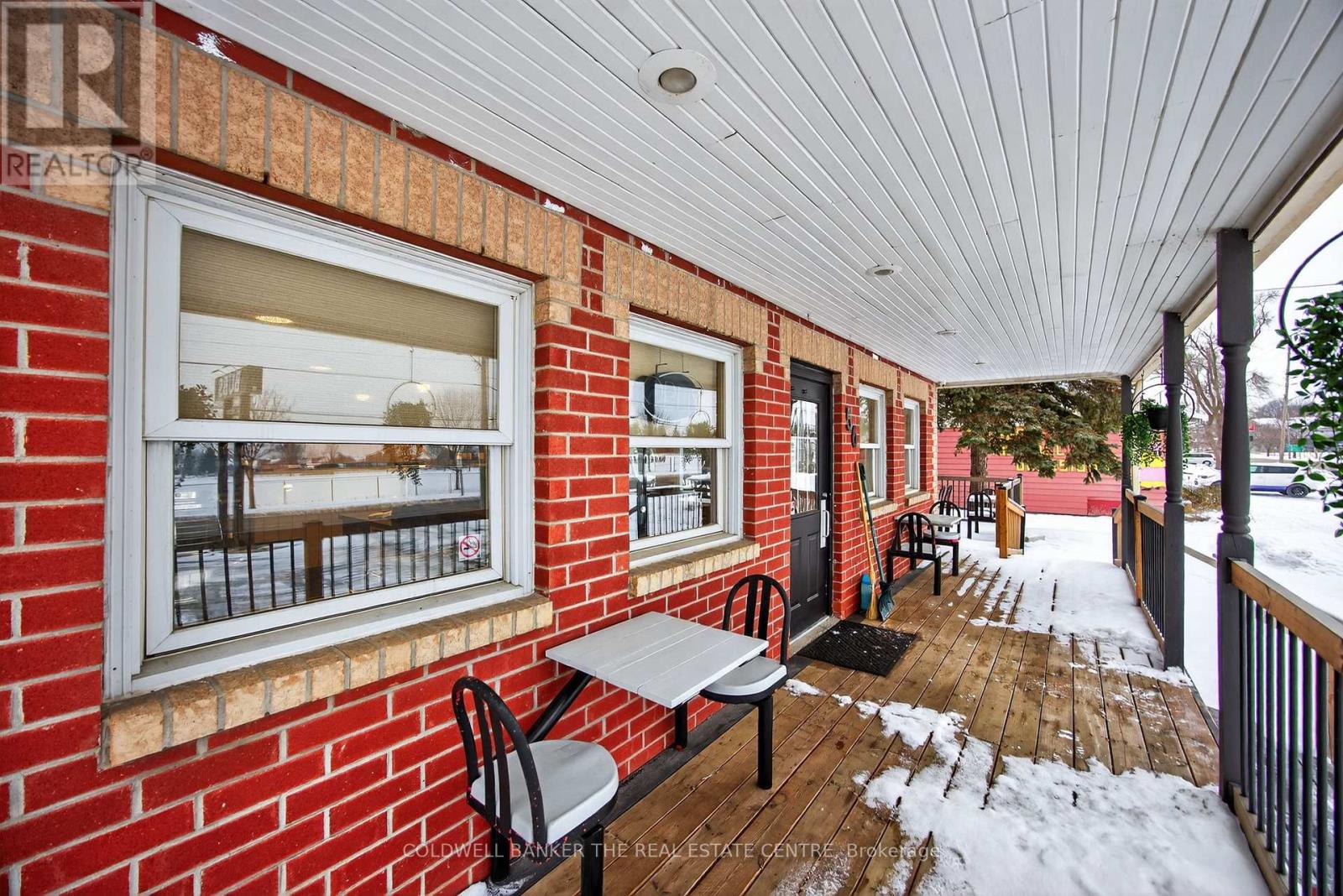 56 Yonge Street S, Springwater, Ontario  L0L 1P0 - Photo 8 - S12597754