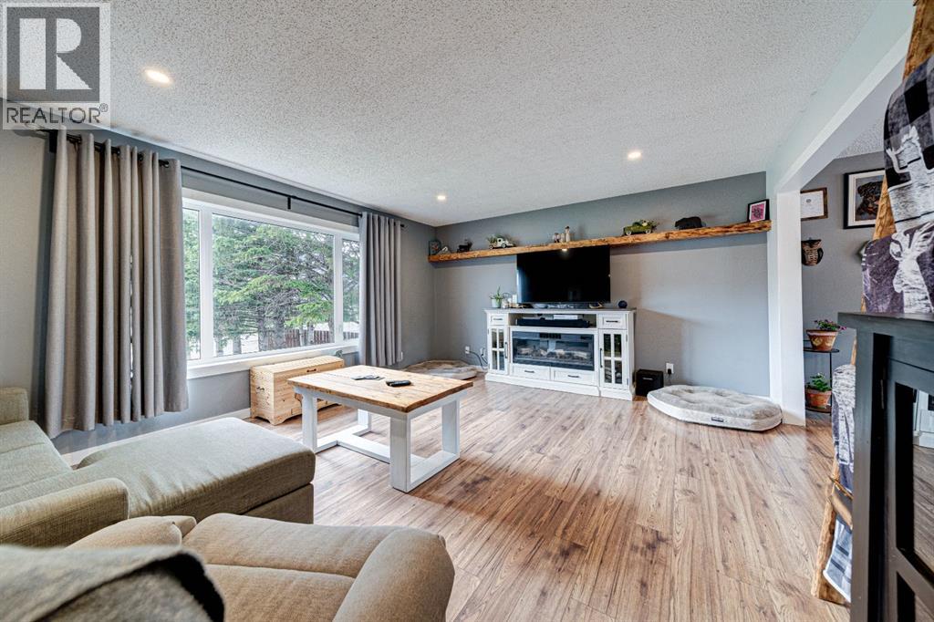 21009 21 Avenue, Bellevue, Alberta  T0K 0C0 - Photo 17 - A2260633