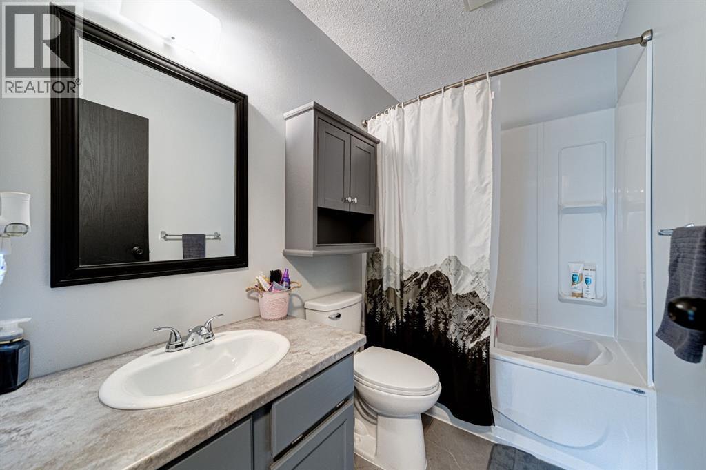 21009 21 Avenue, Bellevue, Alberta  T0K 0C0 - Photo 20 - A2260633