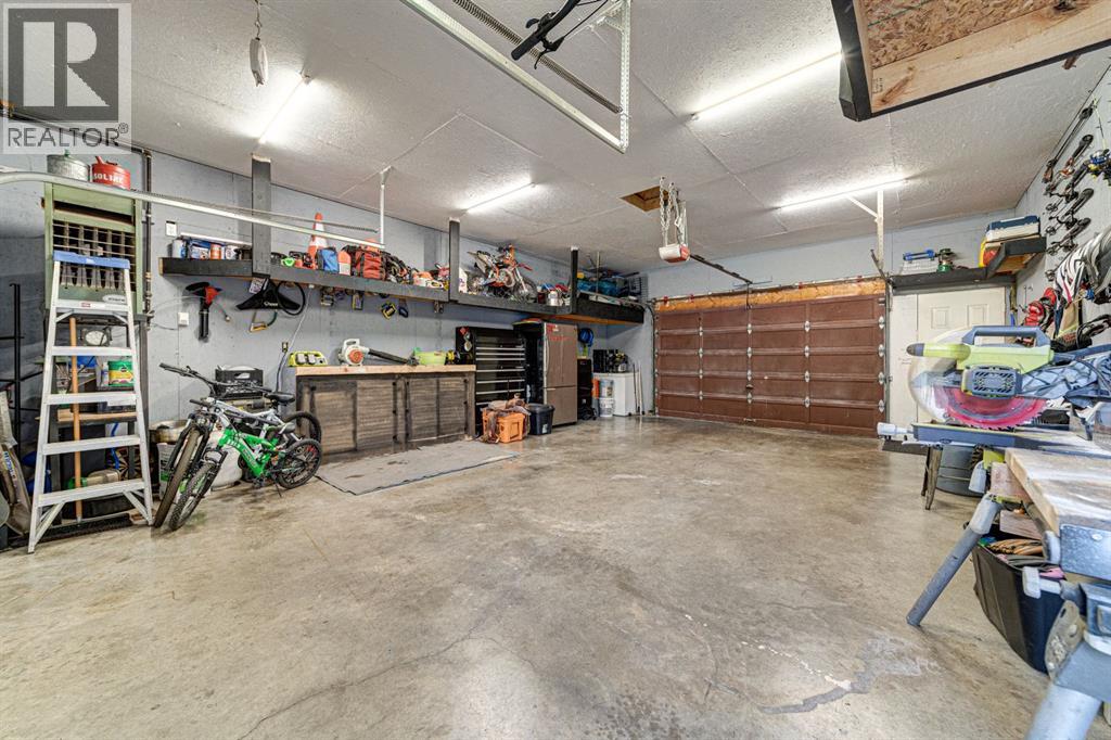 21009 21 Avenue, Bellevue, Alberta  T0K 0C0 - Photo 45 - A2260633