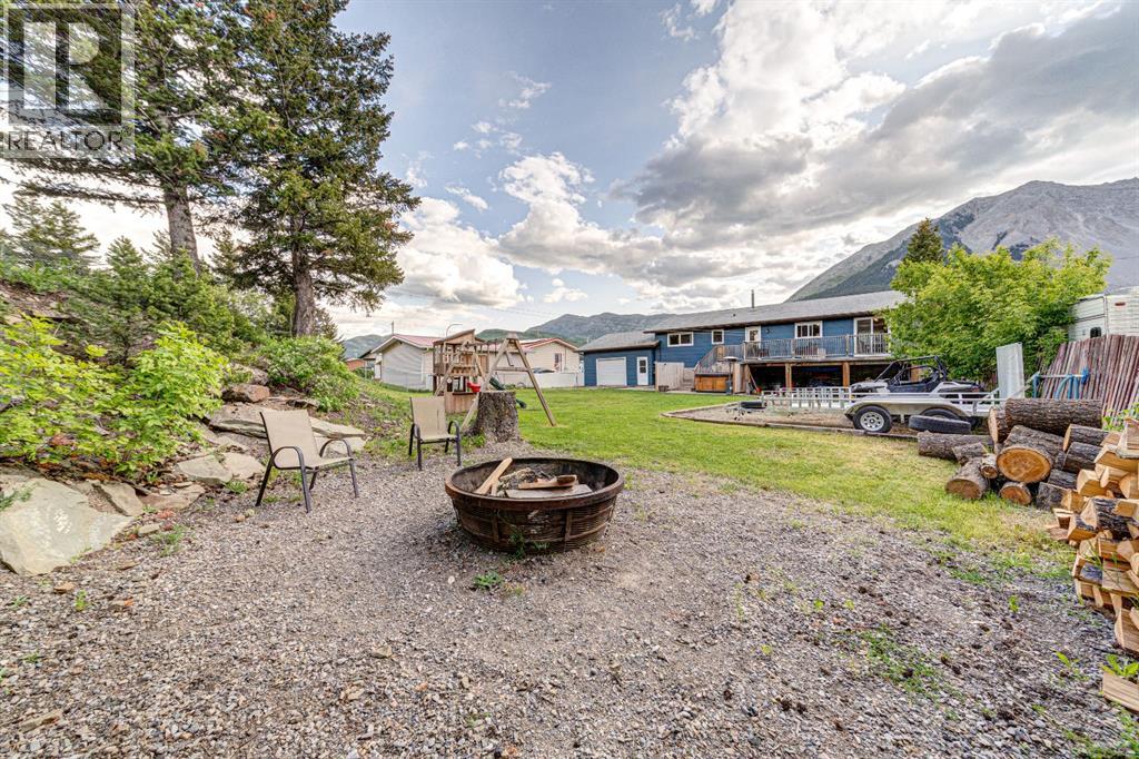 21009 21 Avenue, Bellevue, Alberta  T0K 0C0 - Photo 41 - A2260633