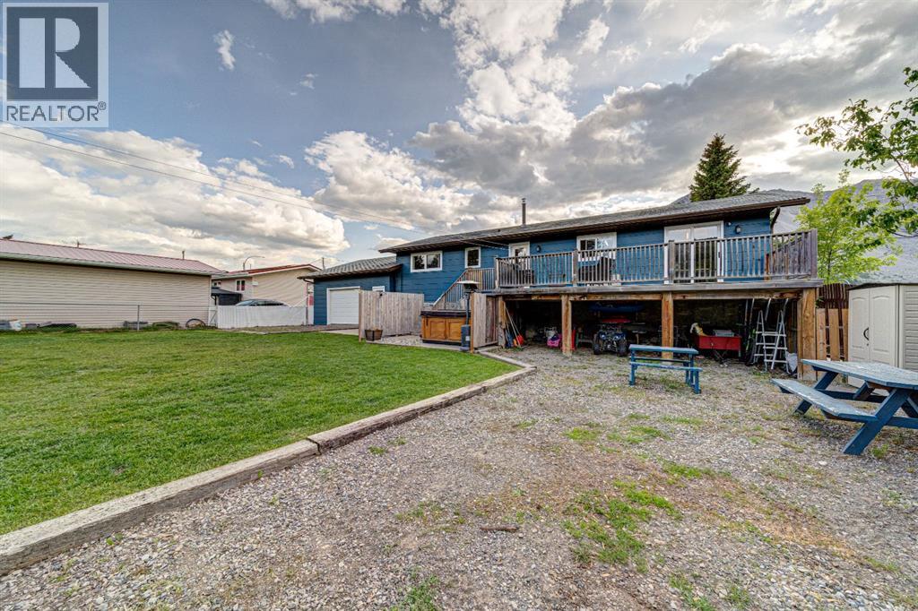 21009 21 Avenue, Bellevue, Alberta  T0K 0C0 - Photo 48 - A2260633