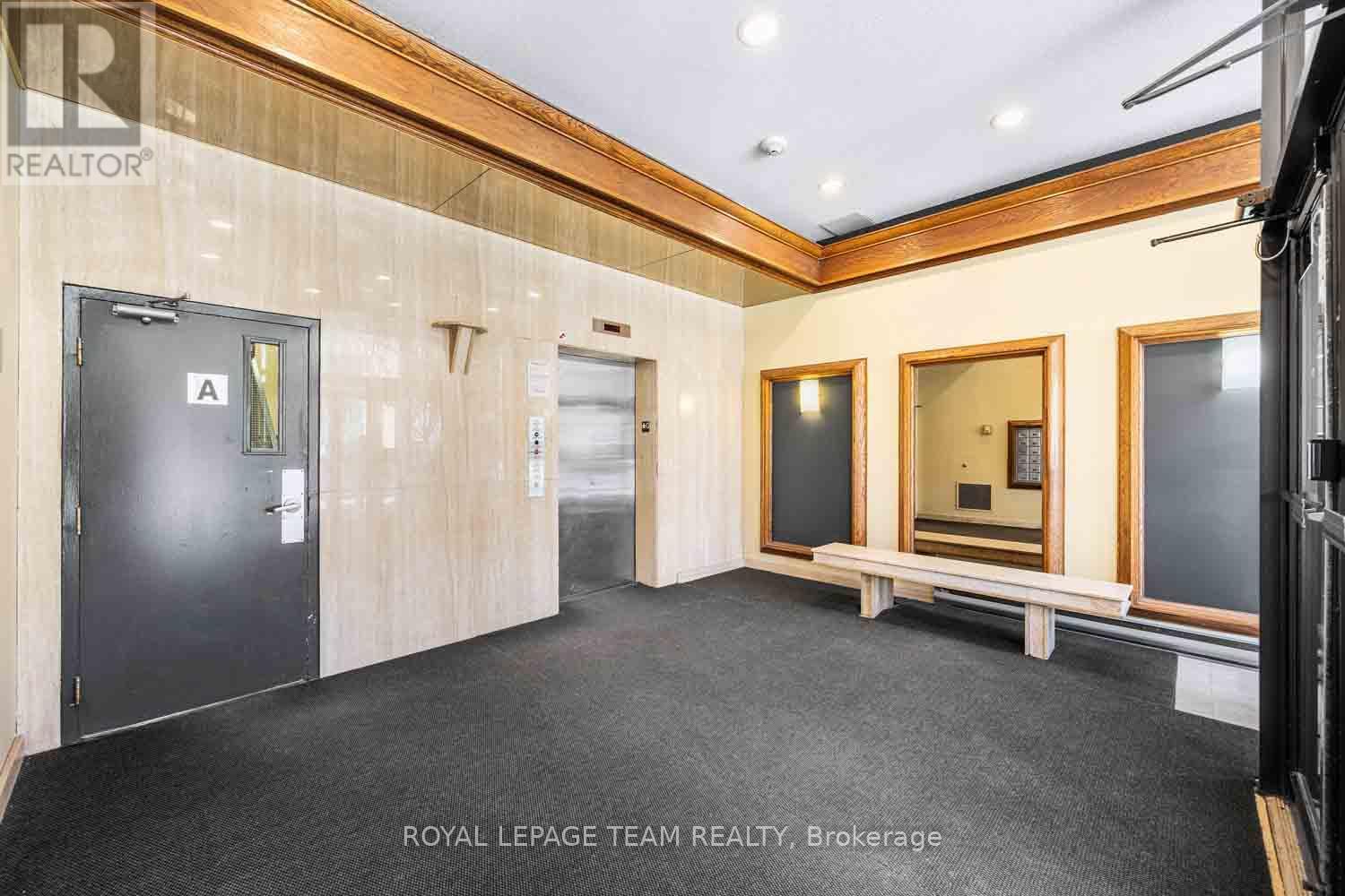 504 - 154 Nelson Street, Ottawa, Ontario  K1N 7R5 - Photo 7 - X12607402