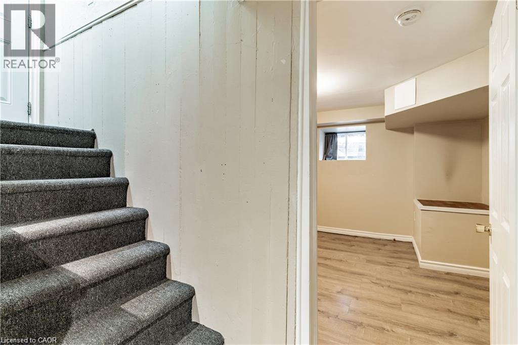 9 Blythe Street Unit# B, Hamilton, Ontario  L8N 2W3 - Photo 4 - 40791823