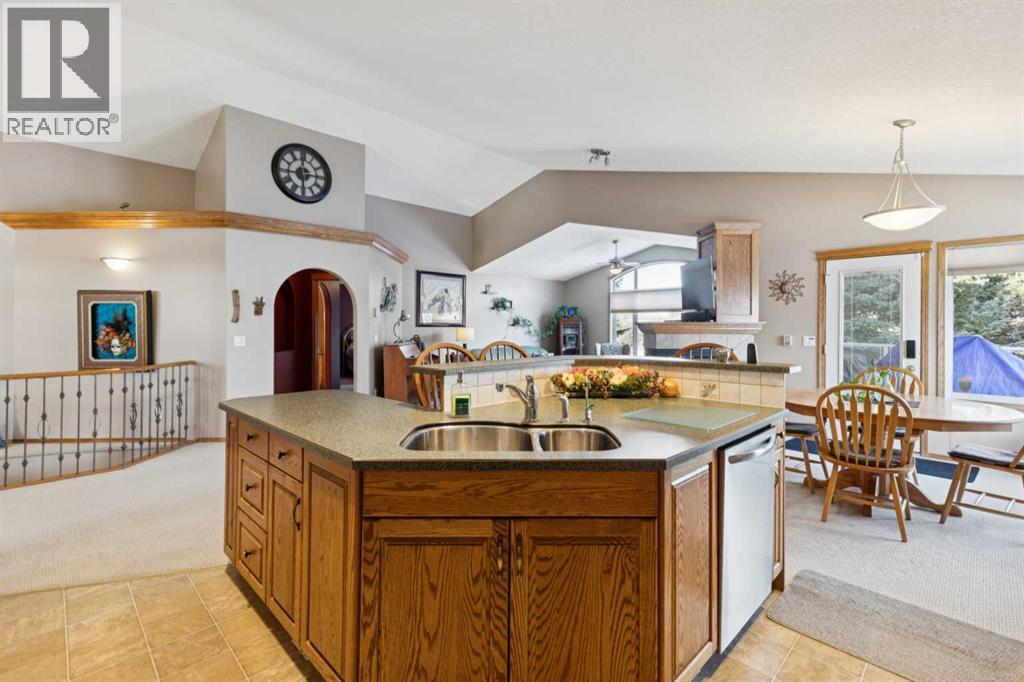 123 Whispering Way, Vulcan, Alberta  T0L 2B0 - Photo 8 - A2274101