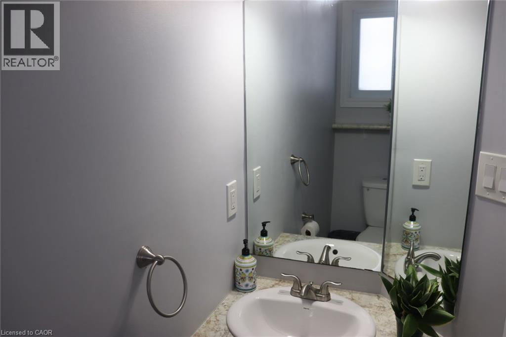 210 Highland Crescent Unit# 19, Kitchener, Ontario  N2M 5H7 - Photo 19 - 40791497