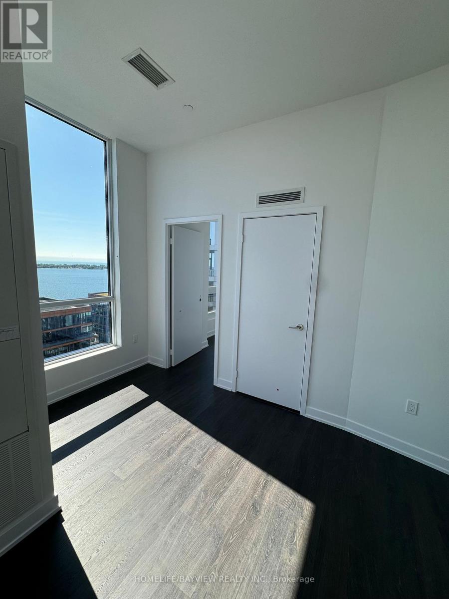 2006 - 15 Richardson Street, Toronto, Ontario  M5A 0Y5 - Photo 9 - C12607350