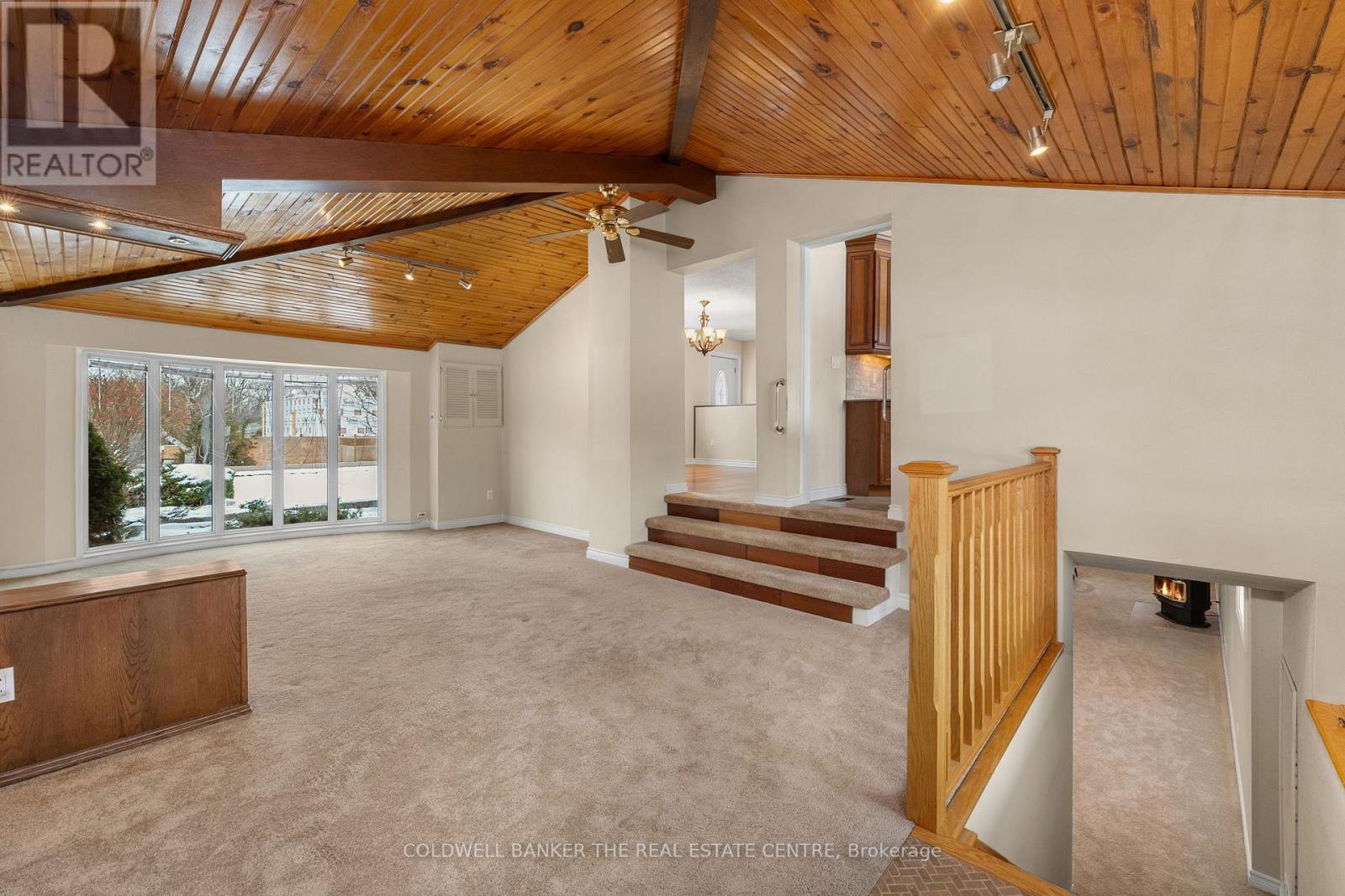 19 Farr Avenue, East Gwillimbury, Ontario  L0G 1V0 - Photo 18 - N12605996