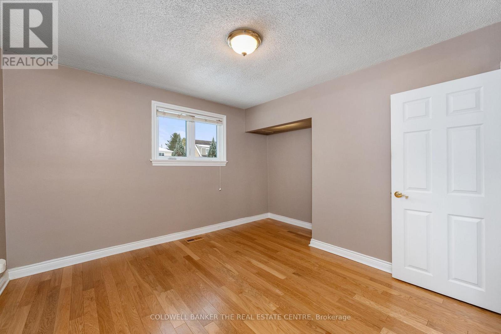 19 Farr Avenue, East Gwillimbury, Ontario  L0G 1V0 - Photo 29 - N12605996