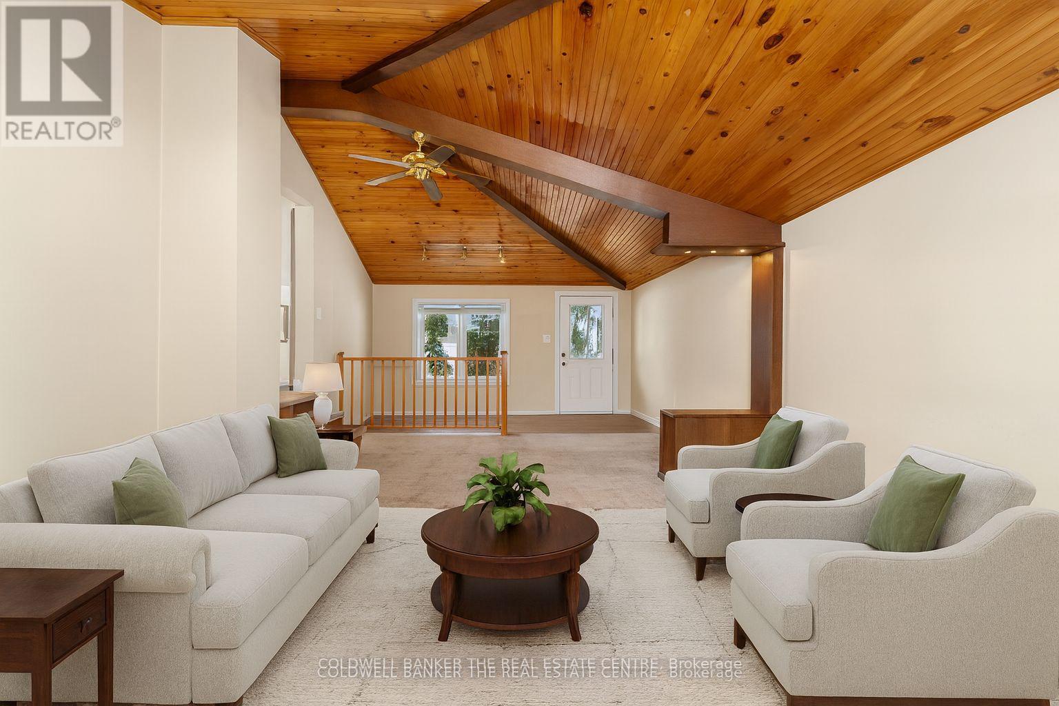 19 Farr Avenue, East Gwillimbury, Ontario  L0G 1V0 - Photo 8 - N12605996